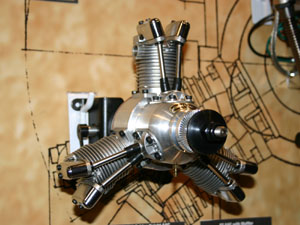 Saito FA-200R3 Glow Radial Engine